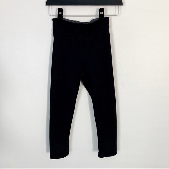 SWEATY BETTY Double Duty Reversible Crop Leggings - Picture 5 of 11